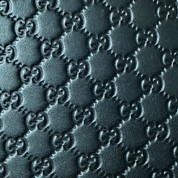 GUCCI GG Embossed Men's Leather Wallet - Black - NEW - Picture 2 of 6